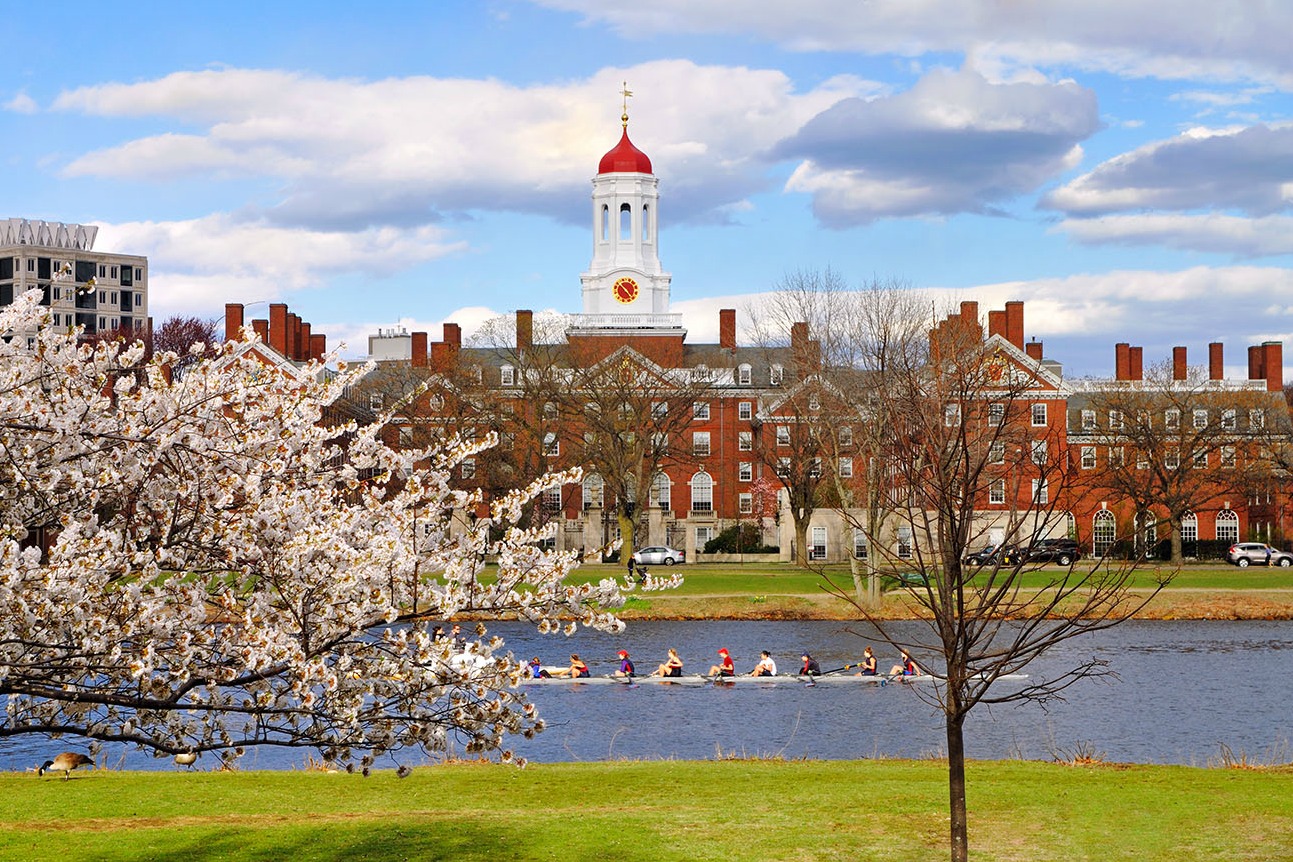 Đại học Harvard: Ngôi trường danh giá hàng đầu nước Mỹ