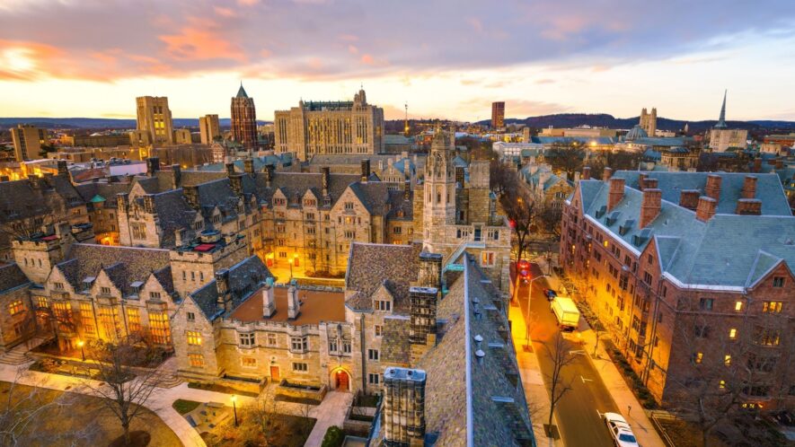 Chương trình đào tạo và các ngành học thế mạnh của Yale University