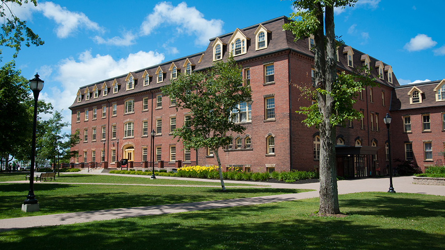 Các trường đại học ở Canada học phí thấp: University of Prince Edward Island